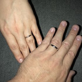 【銀座ダイヤモンドシライシの口コミ】 シンプルでありながら、ワンポイントでダイヤを入れることができて綺麗で…