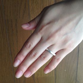 【Chrome Hearts(クロムハーツ)の口コミ】 結婚指輪は婚約指輪と違い、普段から身に着ける物なのでシンプルなデザイ…