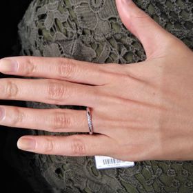 【ラザール ダイヤモンド(LAZARE DIAMOND)の口コミ】 アフターサービスとダイヤモンドの質・高級感が抜群によく気に入りました…