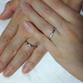 【銀座ダイヤモンドシライシの口コミ】 まず、ブランドのコンセプトや品質のお話を聞かせて頂き、銀座ダイアモン…