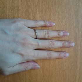 【canal4℃(カナルヨンドシー)の口コミ】 よく多くの方がしている「ストレート」の指輪は私の好みではなかったので…