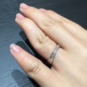 【DIYARTH(ディヤース)の口コミ】 メレダイヤの数とあまりかぶらないクロスのデザインが可愛かったです☆ダイ…