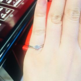 【銀座ダイヤモンドシライシの口コミ】 メインのダイヤはもちろん、メレダイヤの輝きが他店よりも群を抜いて素敵…