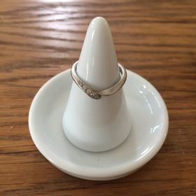 【俄(にわか)の口コミ】 初桜(ういざくら)というとても綺麗な名前にまず惹かれました。指輪の絶妙…