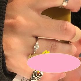 【MIKIMOTO(ミキモト)の口コミ】 ダイヤモンドが綺麗に見えるよく考えられたデザインだと思いました。アー…