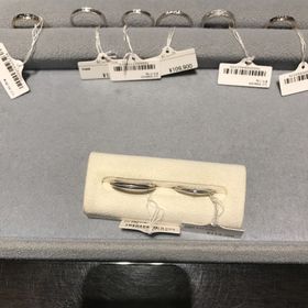 【ケイウノ ブライダル(K.UNO BRIDAL)の口コミ】 一から指輪のデザインを作成し、世界にひとつだけのリングを作ってくれま…