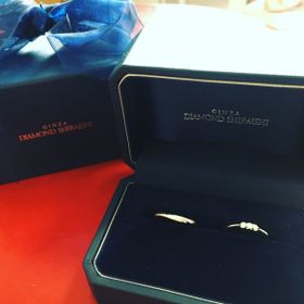 【銀座ダイヤモンドシライシの口コミ】 １番の決め手はやはり指輪のデザインです。いくつもの指輪を見てきて、デ…