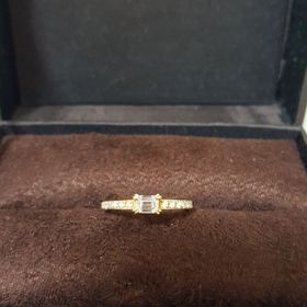 【ORECCHIO(オレッキオ)の口コミ】 結婚が決まり、インターネットで結婚指輪を探しているときにORECCHIOのエ…