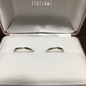【ジュエリーツツミ(JEWELRY TSUTSUMI)の口コミ】 夫婦ともにパソコン作業の多い職業のため、細身でシンプルなデザインの指…