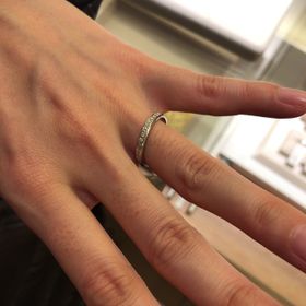 【MJC(三菱ジュエリーコレクション)】の口コミ 予算内で希望のデザインだったことと、結婚式まで1ヶ月程度だったので納期...
