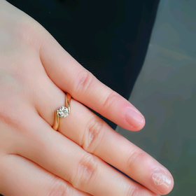 【宝寿堂(ほうじゅどう)の口コミ】 せっかくの指輪を箪笥の肥やしにはしたくなかったので、気軽に普段使いで…