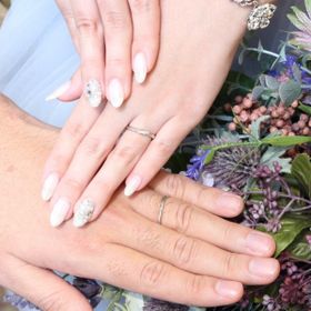 【ヴァンドーム青山(VENDOME AOYAMA)の口コミ】 ゼクシィのアプリから指輪の一覧を見ることができ、そこでデザイン等の希…