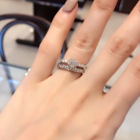 【WATANABE / 卸商社直営　渡辺の口コミ】 エンゲーリングのデザインが驚くほど程ある事にびっくりしました。ある程…