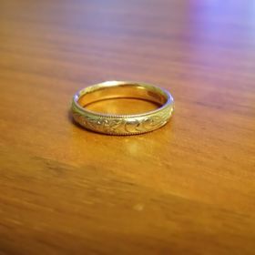 【ISLANDS(アイランズ)の口コミ】 以前に購入したハワイアンジュエリーのペアネックレスが気に入り、結婚指…