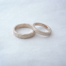 【ichi(イチ)の口コミ】 華美なものやきらきらしたものが苦手な夫の好みを考えて、３つの候補のう…