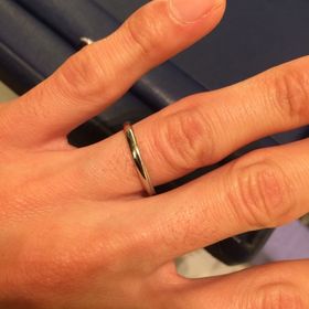 【銀座ダイヤモンドシライシの口コミ】 ポイントはデザイン、価格、アフターケア、つけ心地です。特につけ心地に…