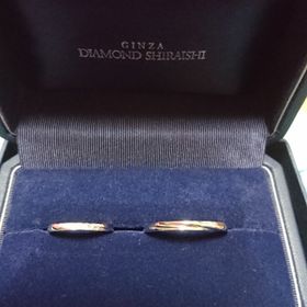 【銀座ダイヤモンドシライシの口コミ】 気に入ったデザインでした。ダイヤモンドが埋め込めになっていて、指で触…