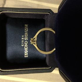 【銀座ダイヤモンドシライシの口コミ】 新作のホワイトリリーというリングを買おうと決め来店。それにあった上質…