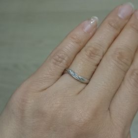 【ラザール ダイヤモンド(LAZARE DIAMOND)の口コミ】 それまでに他３件ほど指輪の見学にショップを回りました。
もともと指輪に…