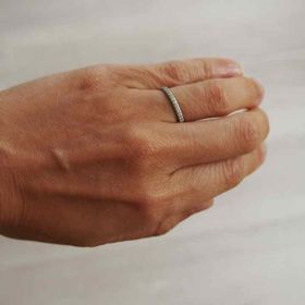 【ティファニー(Tiffany & Co.)の口コミ】 シンプルなバンドリングにするか、ハーフエタニティにするかで悩んだので…