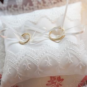 【NIESSING(ニーシング)の口コミ】 絶対にゴールドのリングがいい！と当初より決めていて、もともとゴールド…