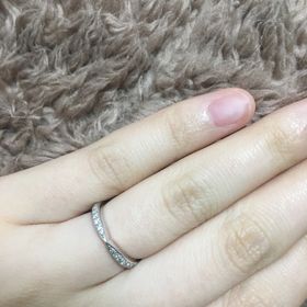 【銀座ダイヤモンドシライシの口コミ】 ハーフエタニティを探しており、価格とデザインの折り合いの一番良かった…