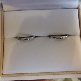 【PILOT BRIDAL(パイロットブライダル)の口コミ】 まず、シンプルなものを探していたので、お店で見たとき、とても気に入り…