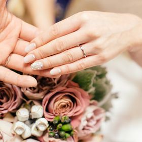 【ブシュロン(BOUCHERON)の口コミ】 日常生活において気兼ねなくつけられることを重視し、ダイヤなどの石がつ…