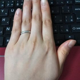 【Something Blue(サムシングブルー)の口コミ】 夫婦ともシンプルなものがいいと決めていたので、ウエディングサイトから…