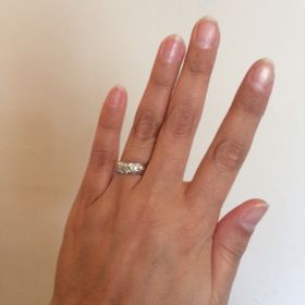 【Wailea(ワイレア)の口コミ】 担当の方がとても感じのいい方でした。
私はウクレレを弾くので、「左の指…