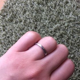 【4℃ BRIDAL(ヨンドシーブライダル)の口コミ】 結婚指輪は何年も日常ずっとつけるものなので、普段つけていても違和感の…
