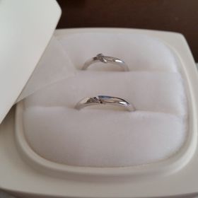 【俄(にわか)の口コミ】 まずひとつ目に、私の地元である京都のブランドであるというところに惹か…