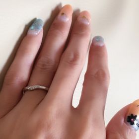 【4℃ BRIDAL(ヨンドシーブライダル)の口コミ】 私は指のサイズが2号で、こちらの商品は3号からしかお造りすることができ…
