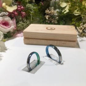 【SORA(ソラ)の口コミ】 シンプルだけど内側と側面の発色が少し個性的で、綺麗な青の発色に一目惚…