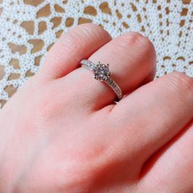 【JEWELRY  KAMATA(ジュエリーかまた)の口コミ】 シンプルすぎず、派手すぎず…という感じの指輪を探していて、また…