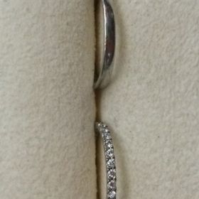 【Dolfani(ドルファーニ )の口コミ】 私はハーフエタニティリングを希望しており、この指輪の決め手となったの…