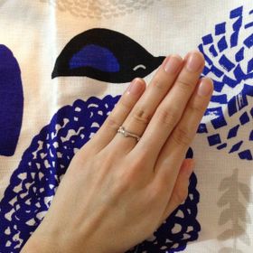 【e.m.の口コミ】 結婚指輪は、毎日つけるものだからシンプルなデザインが良い、と考える人…