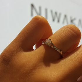 【俄(にわか)の口コミ】 この指輪「初桜」に込められた意味は“出会った頃の初々しい気持ち。…