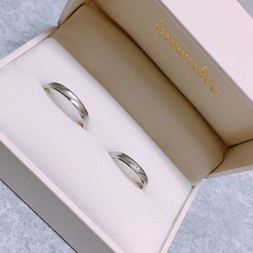 【insembre(インセンブレ)の口コミ】 もともと派手な指輪は嫌だなぁと思っていました。
この指輪を見たとき、派…
