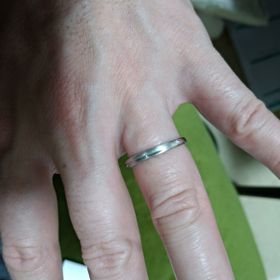 【銀座ダイヤモンドシライシの口コミ】 ・シンプルだが上品なデザインのものが多かった。
・自分達の予算に近い価…