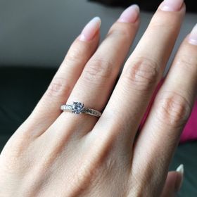 【ティファニー(Tiffany & Co.)の口コミ】 彼に好きなデザインを選んでいいよ、と言われていたのでとても悩みました…