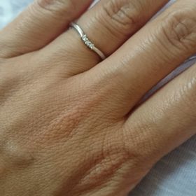 【アイプリモ(I-PRIMO)の口コミ】 ごつめの指輪より、品のある細いデザインの指輪がよくてずっと探していた…