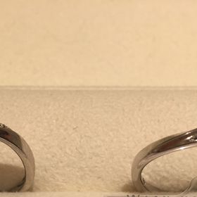 【ANELLI DI GINZA PROPOSTA(アネリディギンザ プロポスタ)】の口コミ デザインがとても可愛かったです。太すぎず細すぎずちょうどよく繊細なデザ...