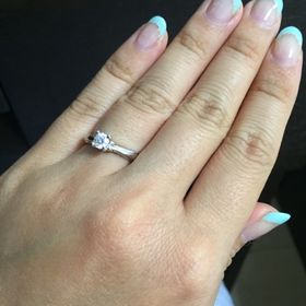 【アイプリモ(I-PRIMO)の口コミ】 ダイヤモンドの品質が非常によく、美術館博物館にも出せるほど、良い品質…