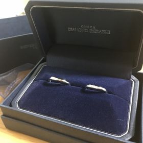 【銀座ダイヤモンドシライシの口コミ】 仕事柄派手なデザインをつけることが出来ないため、シンプルなデザインの…