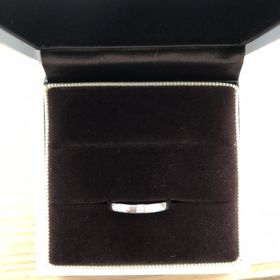 【JEWELRY  KAMATA(ジュエリーかまた)の口コミ】 婚約指輪と違い結婚指輪は結構悩みました！
最初はダイヤのたくさん入った…
