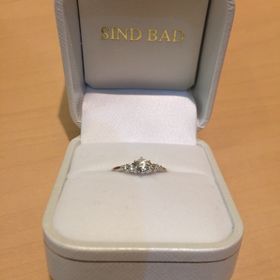 【SIND BAD(シンドバット)の口コミ】 品質の良さとお店の方も親身になって一緒に選んでくれました。リングの形…