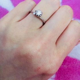 【1122 iifuufu bridal(いい夫婦ブライダル)の口コミ】 せっかくだから、少し変わったデザインが良いなと思っていたときに、お花…