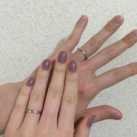 【ROYAL ASSCHER(ロイヤル・アッシャー)の口コミ】 妻の方がある程度デザインの希望があったようなので私は言いなりです。笑
…