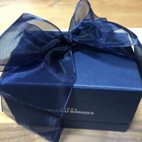 【銀座ダイヤモンドシライシの口コミ】 買う予定はなく、どんなものか見に行っただけだったが、妻が大変喜んでお…